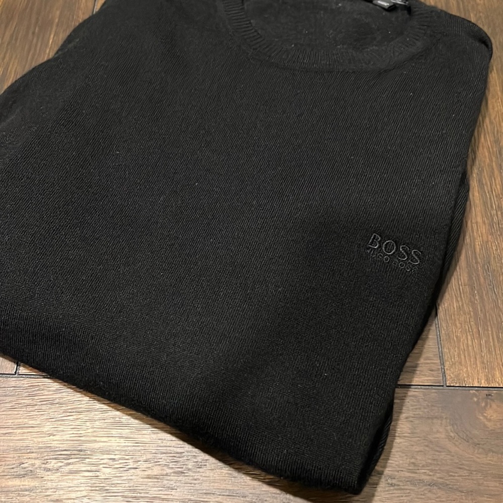 Hugo boss sweater